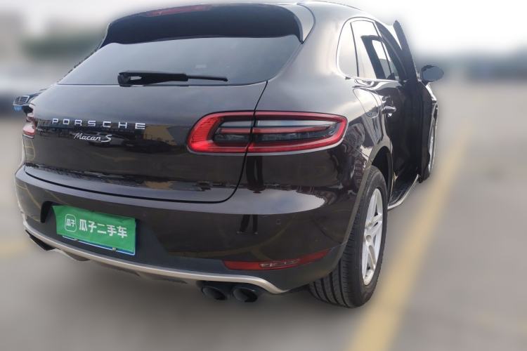 Used Porsche Macan 2016 Macan S 3.0T Rear Right 45 Deg
