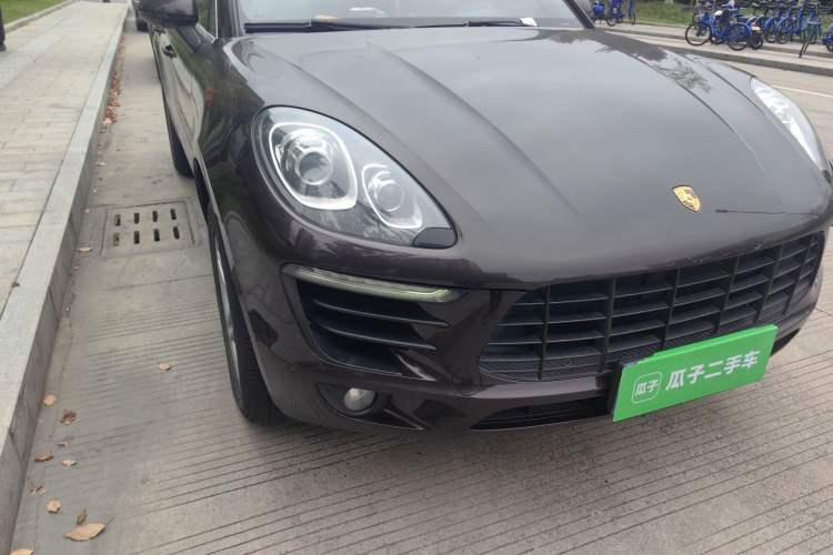 Used Porsche Macan 2016 Macan 2.0T Right Front Headlight