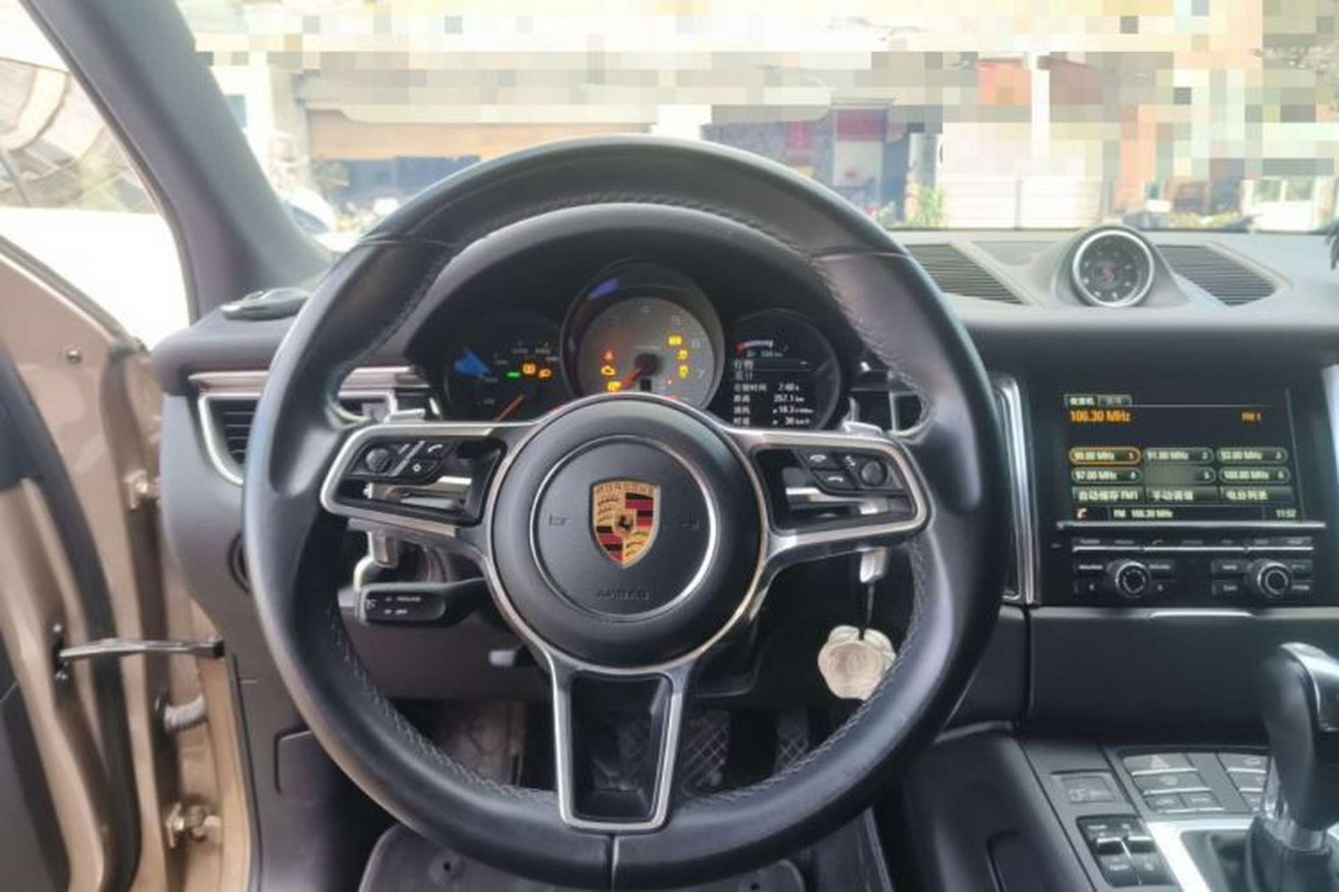 Used Porsche Macan 2016 Macan S 3.0T Steering Wheel
