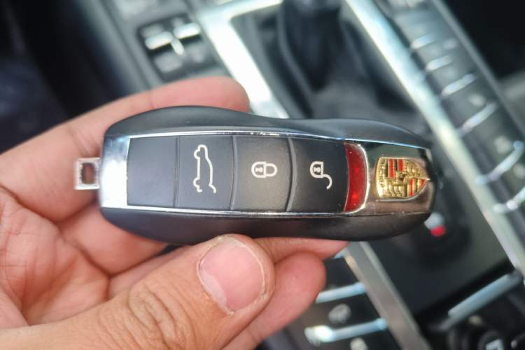 Used Porsche Macan 2016 Macan S 3.0T Vehicle Key