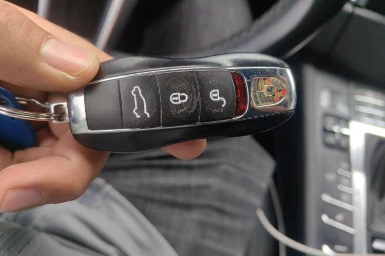 Used Porsche Macan 2016 Macan 2.0T Vehicle Key