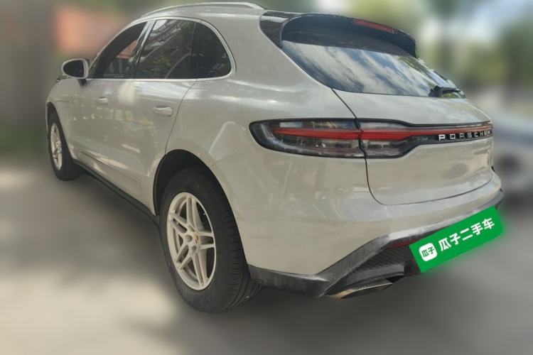 Used Porsche Macan 2016 Macan 2.0T Rear Left 45 Deg