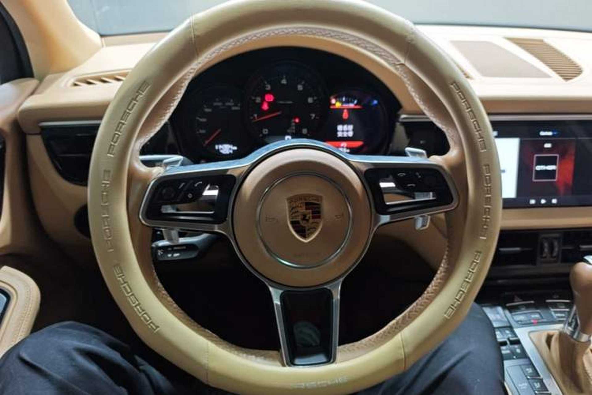 Used Porsche Macan 2016 Macan 2.0T Steering Wheel
