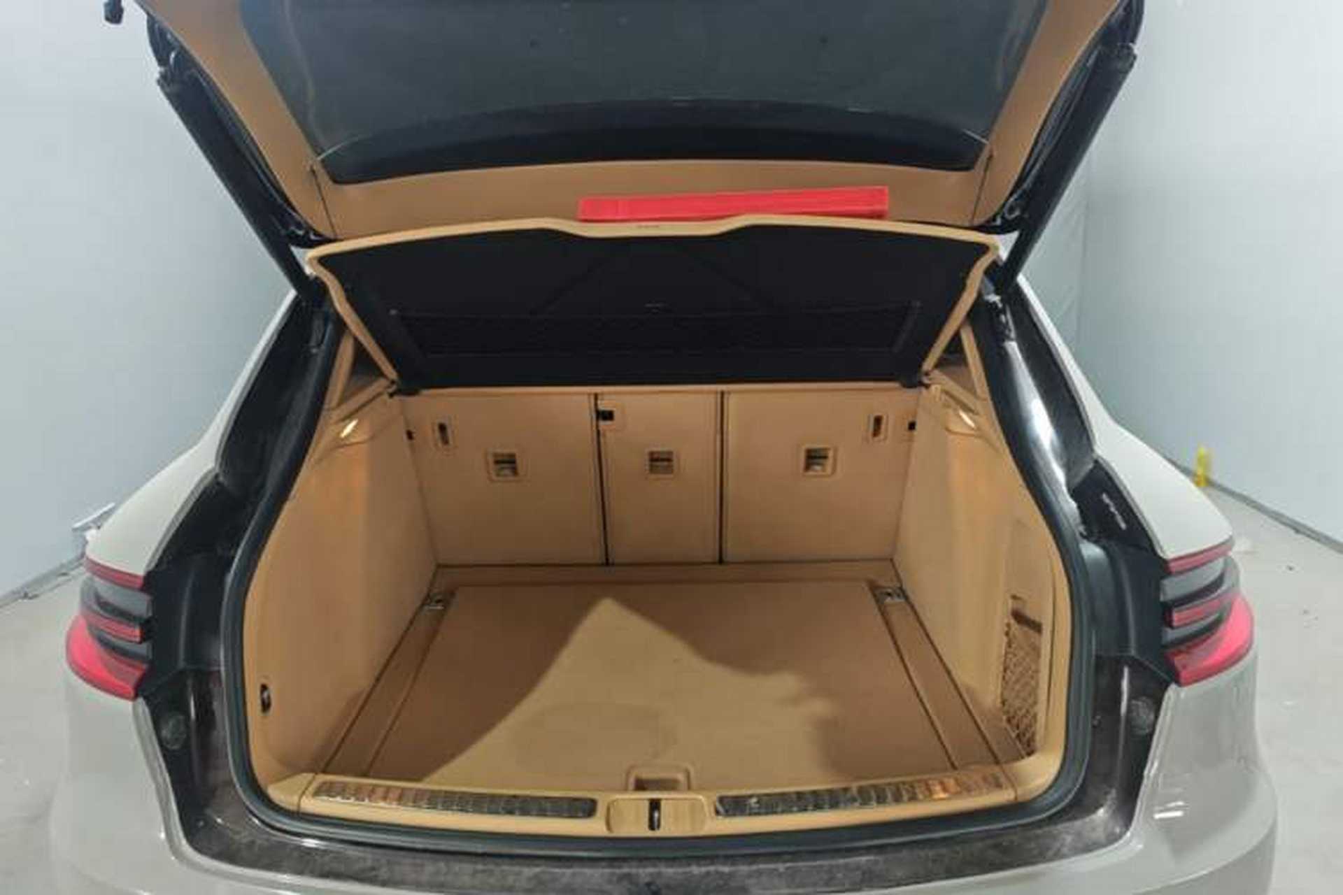 Used Porsche Macan 2016 Macan 2.0T Trunk