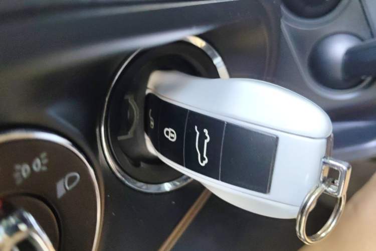 Used Porsche Macan 2016 Macan S 3.0T Vehicle Key