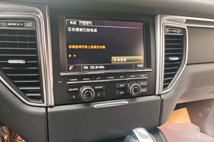Used Porsche Macan 2016 Macan 2.0T Audio And AC Panel