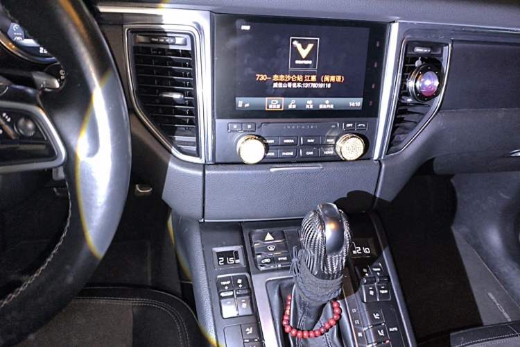 Used Porsche Macan 2016 Macan 2.0T Audio And AC Panel