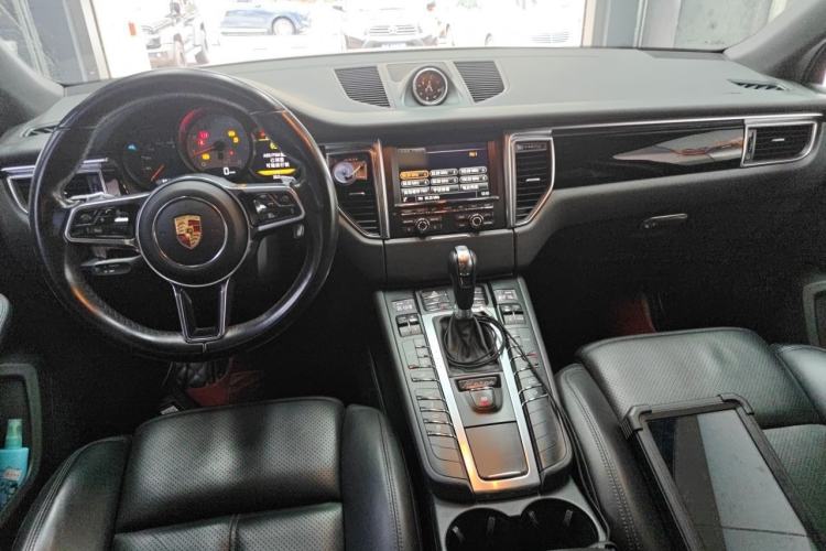 Used Porsche Macan 2016 Macan S 3.0T Center Console