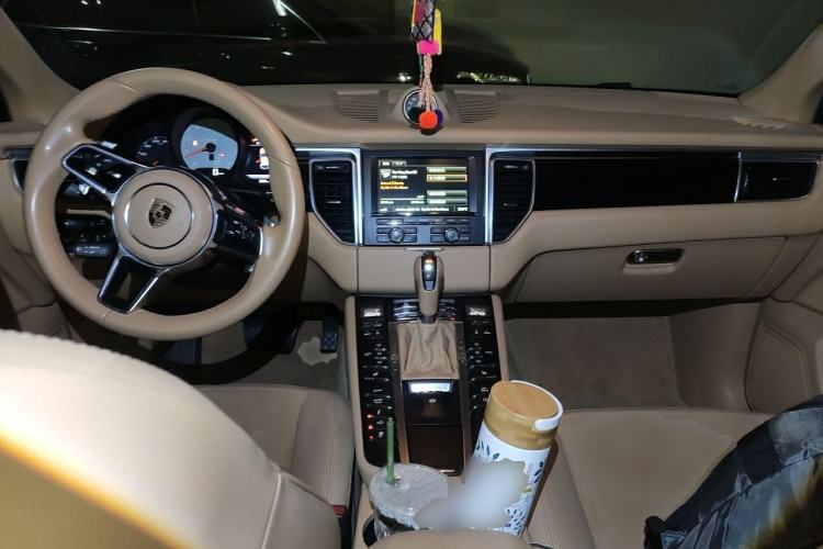 Used Porsche Macan 2016 Macan S 3.0T Center Console