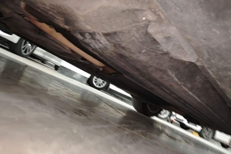 Used Porsche Macan  Chassis Front Left