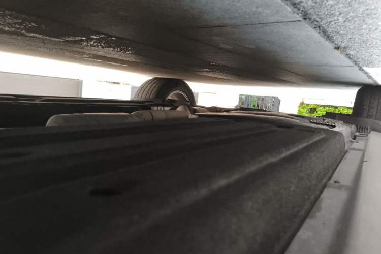 Used Porsche Macan 2016 Macan 2.0T Chassis Front Right