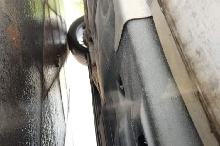 Used Porsche Macan  Chassis Rear Right