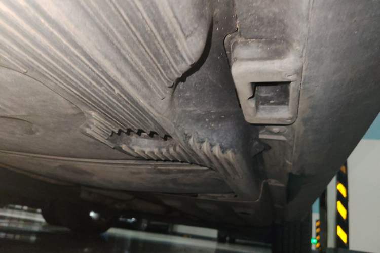 Used Porsche Macan 2016 Macan 2.0T Chassis Rear Right