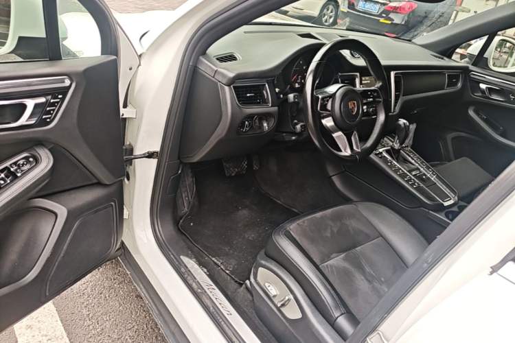 Used Porsche Macan 2016 Macan 2.0T Driver Seat