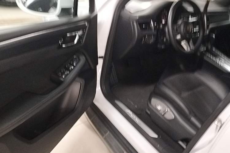 Used Porsche Macan 2016 Macan 2.0T Driver Seat