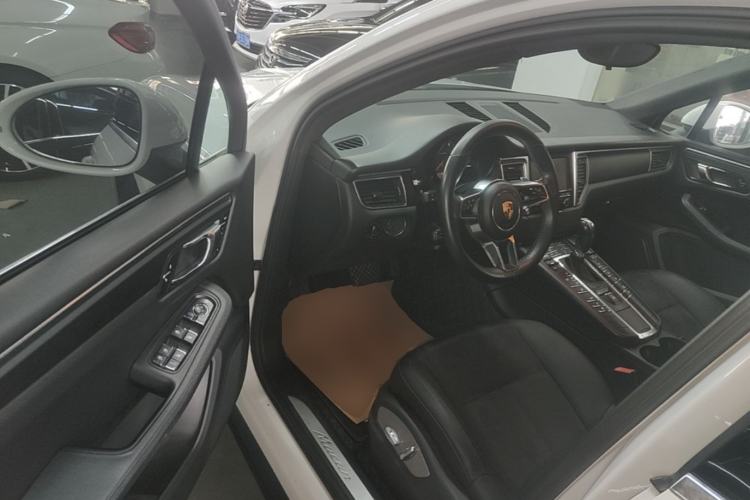 Used Porsche Macan 2016 Macan 2.0T Driver Seat