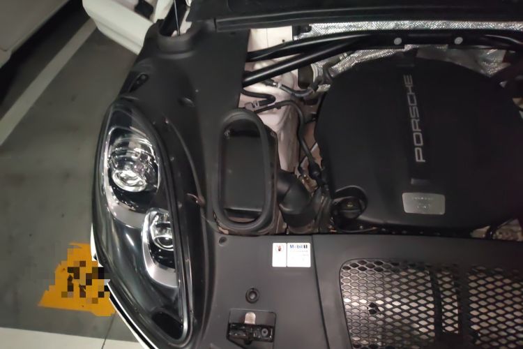 Used Porsche Macan 2016 Macan 2.0T Engine Bay Right