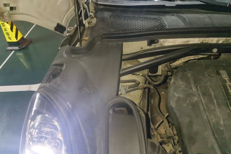 Used Porsche Macan 2016 Macan 2.0T Engine Bay Right