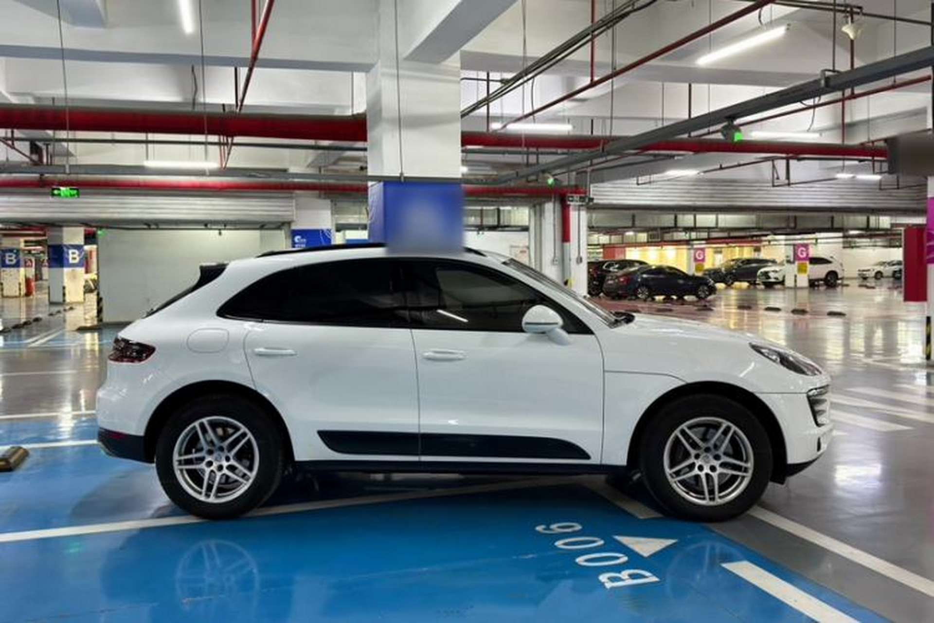 Used Porsche Macan 2016 Macan 2.0T Exterior 11