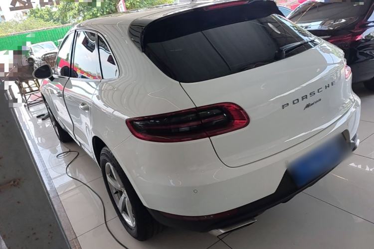 Used Porsche Macan 2016 Macan 2.0T Exterior 2