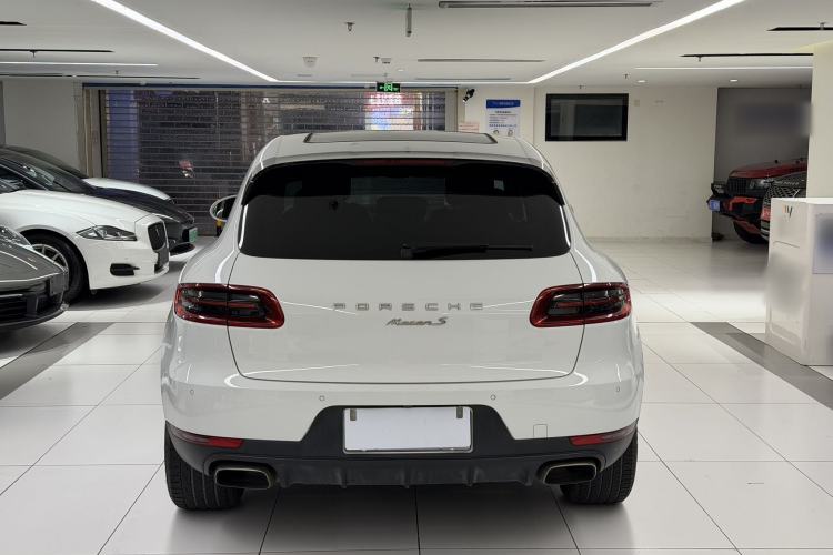 Used Porsche Macan 2016 Macan 2.0T Exterior 3