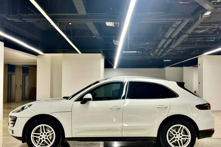 Used Porsche Macan 2016 Macan S 3.0T Exterior 3