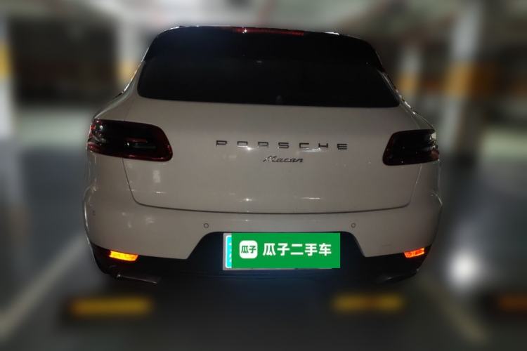Used Porsche Macan 2016 Macan 2.0T Exterior 4