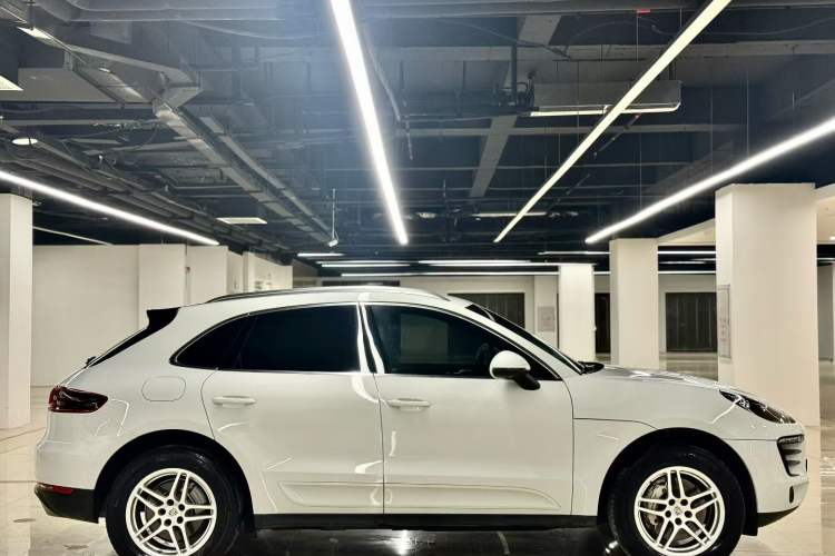 Used Porsche Macan 2016 Macan S 3.0T Exterior 4