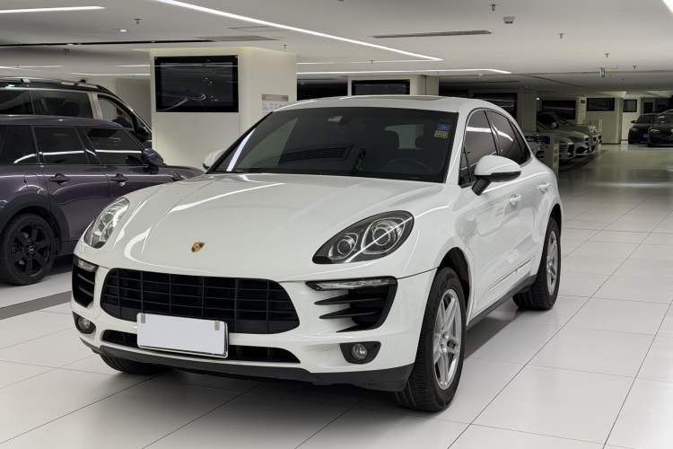 Used Porsche Macan 2016 Macan 2.0T Exterior 5