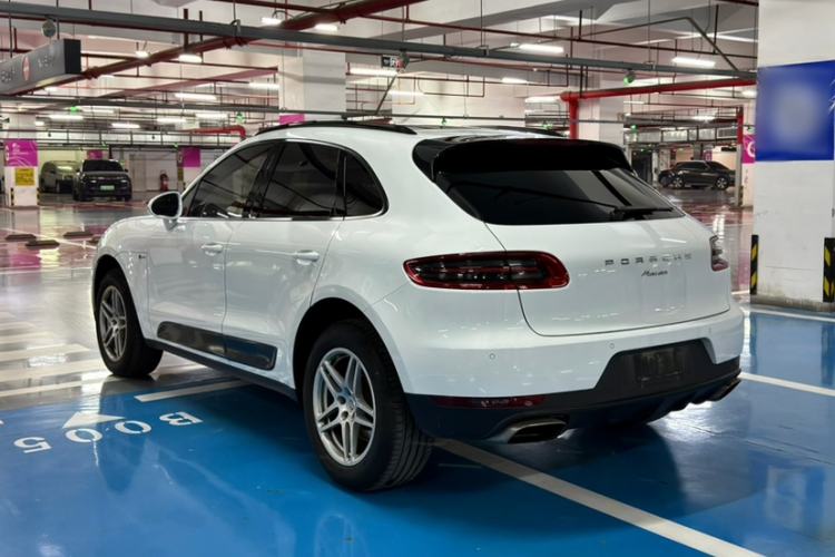 Used Porsche Macan 2016 Macan 2.0T Exterior 7