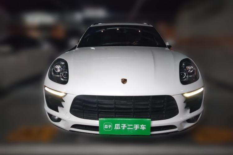 Used Porsche Macan 2016 Macan 2.0T Front