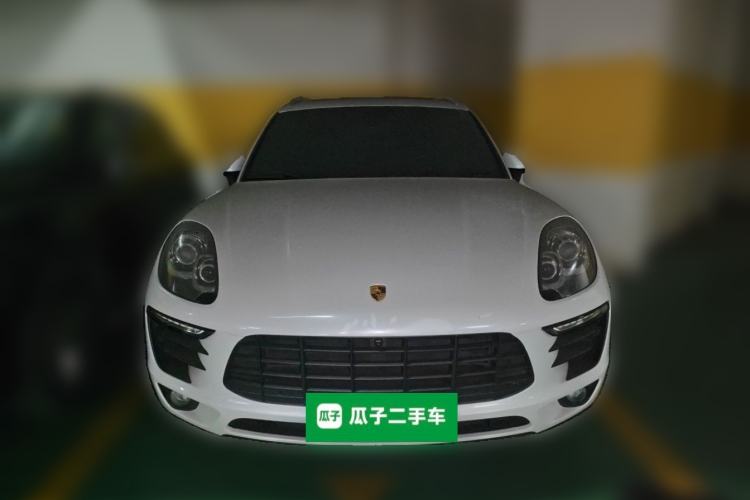 Used Porsche Macan 2016 Macan 2.0T Front