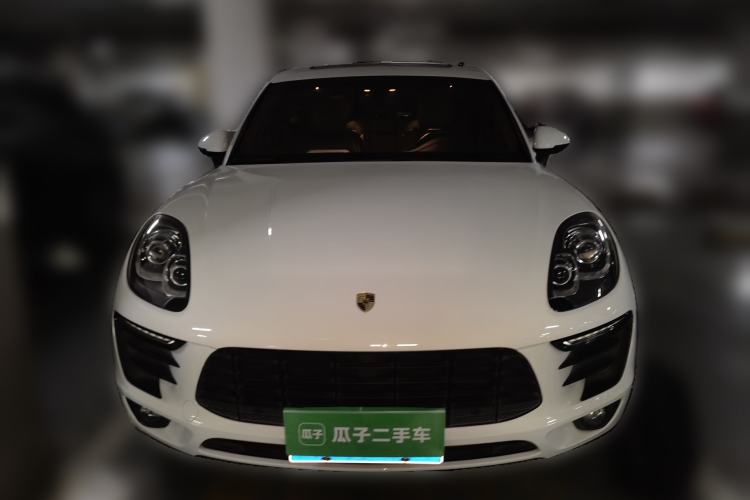Used Porsche Macan 2016 Macan 2.0T Front