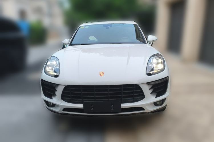 Used Porsche Macan 2016 Macan 2.0T Front