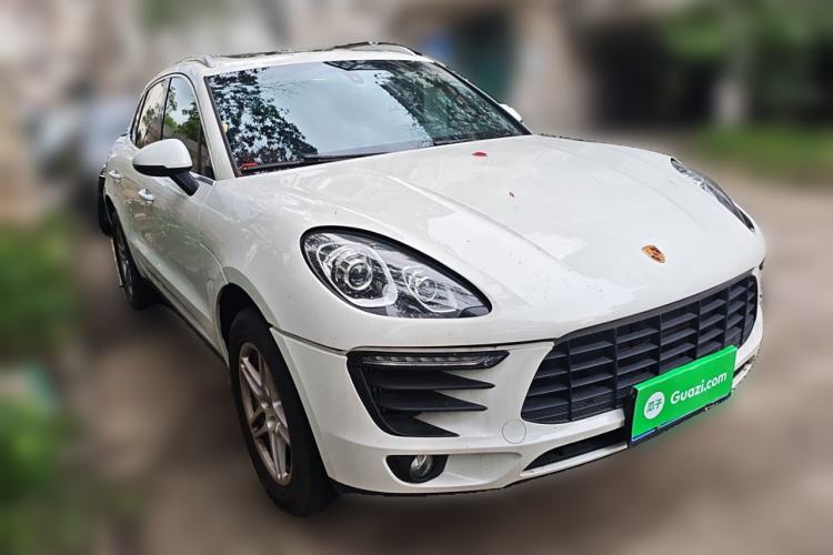 Used Porsche Macan 2016 Macan S 3.0T Front Right 45 Deg
