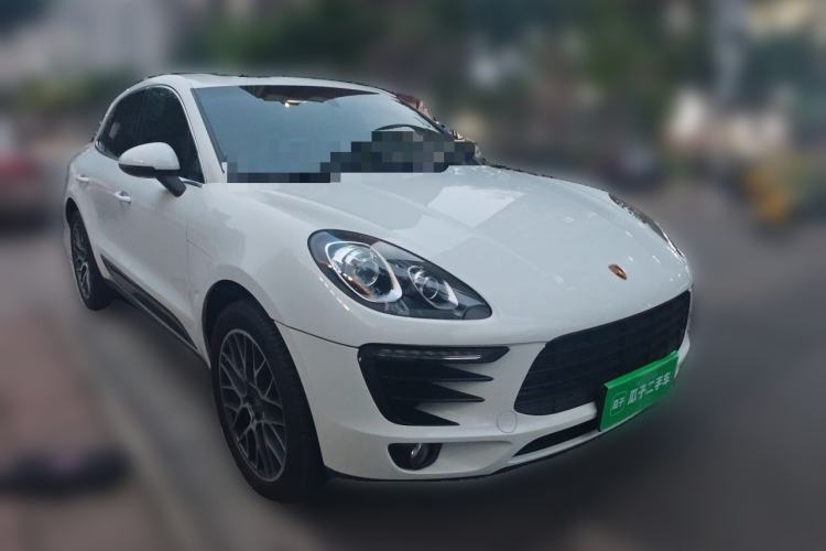 Used Porsche Macan 2016 Macan S 3.0T Front Right 45 Deg