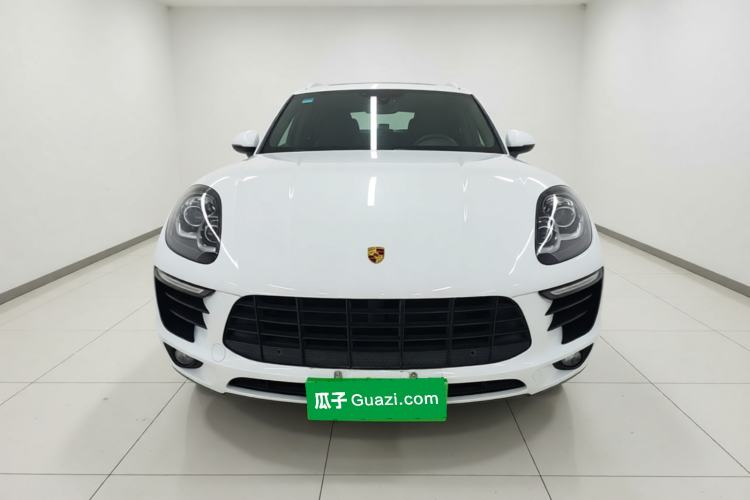 Used Porsche Macan 2016 Macan 2.0T Front