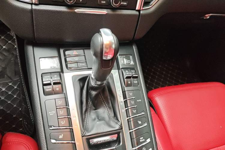 Used Porsche Macan 2016 Macan S 3.0T Gear Lever