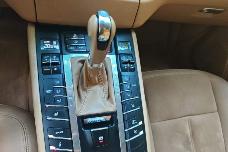 Used Porsche Macan 2016 Macan S 3.0T Gear Lever