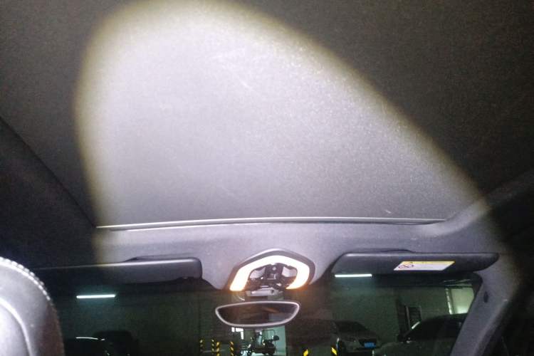 Used Porsche Macan 2016 Macan 2.0T Headliner