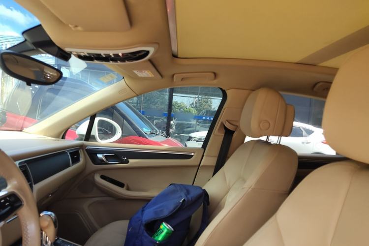 Used Porsche Macan 2016 Macan 2.0T Headliner