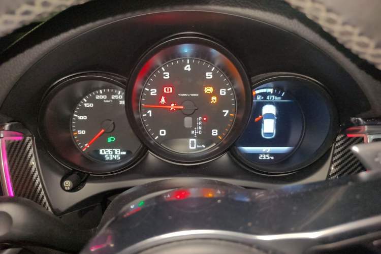 Used Porsche Macan 2016 Macan 2.0T Instrument Cluster