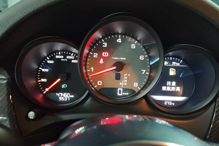 Used Porsche Macan  Instrument Cluster