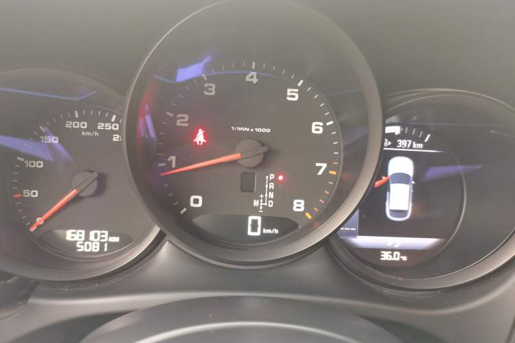 Used Porsche Macan 2016 Macan 2.0T Instrument Cluster