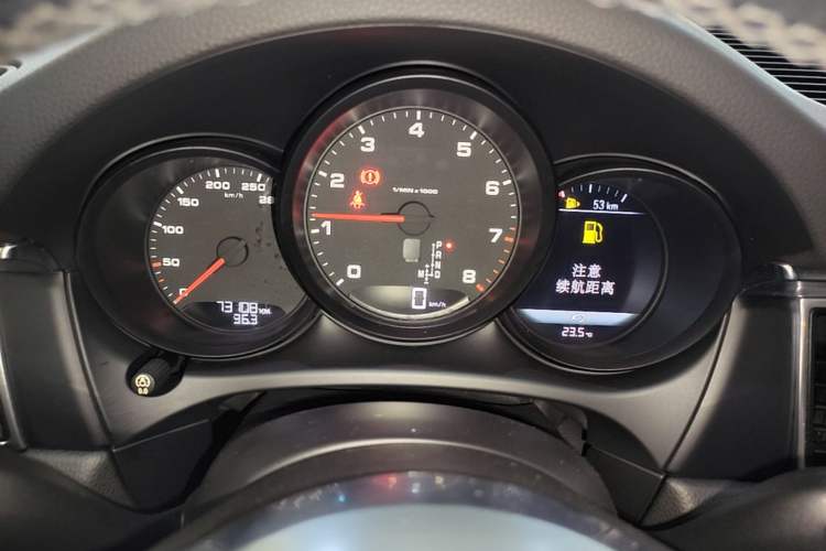 Used Porsche Macan 2016 Macan 2.0T Instrument Cluster