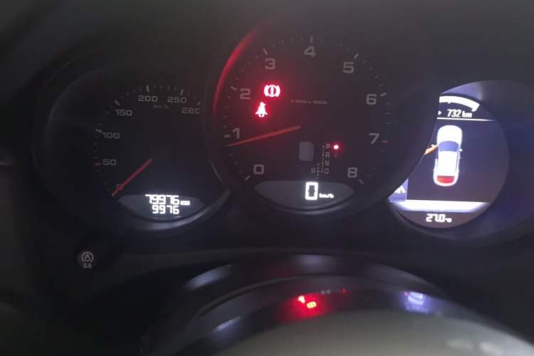 Used Porsche Macan 2016 Macan 2.0T Instrument Cluster