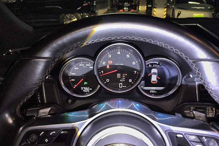 Used Porsche Macan 2016 Macan 2.0T Instrument Cluster