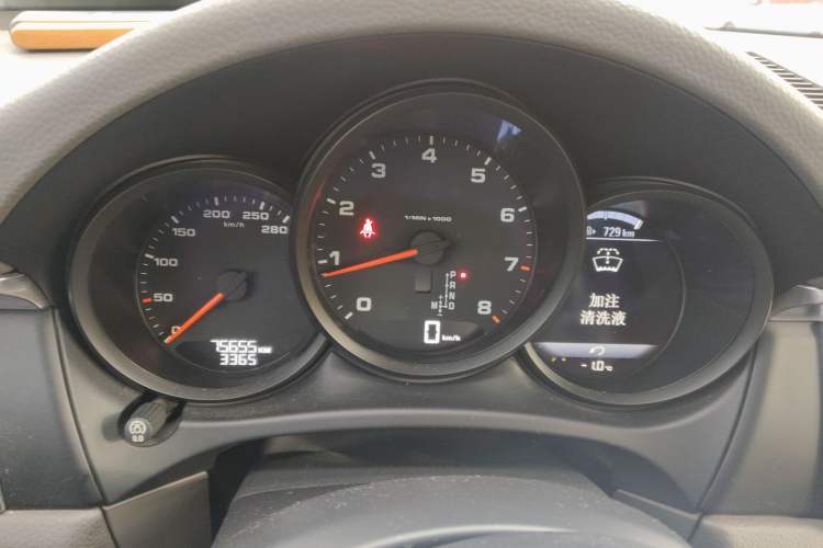 Used Porsche Macan 2016 Macan 2.0T Instrument Cluster