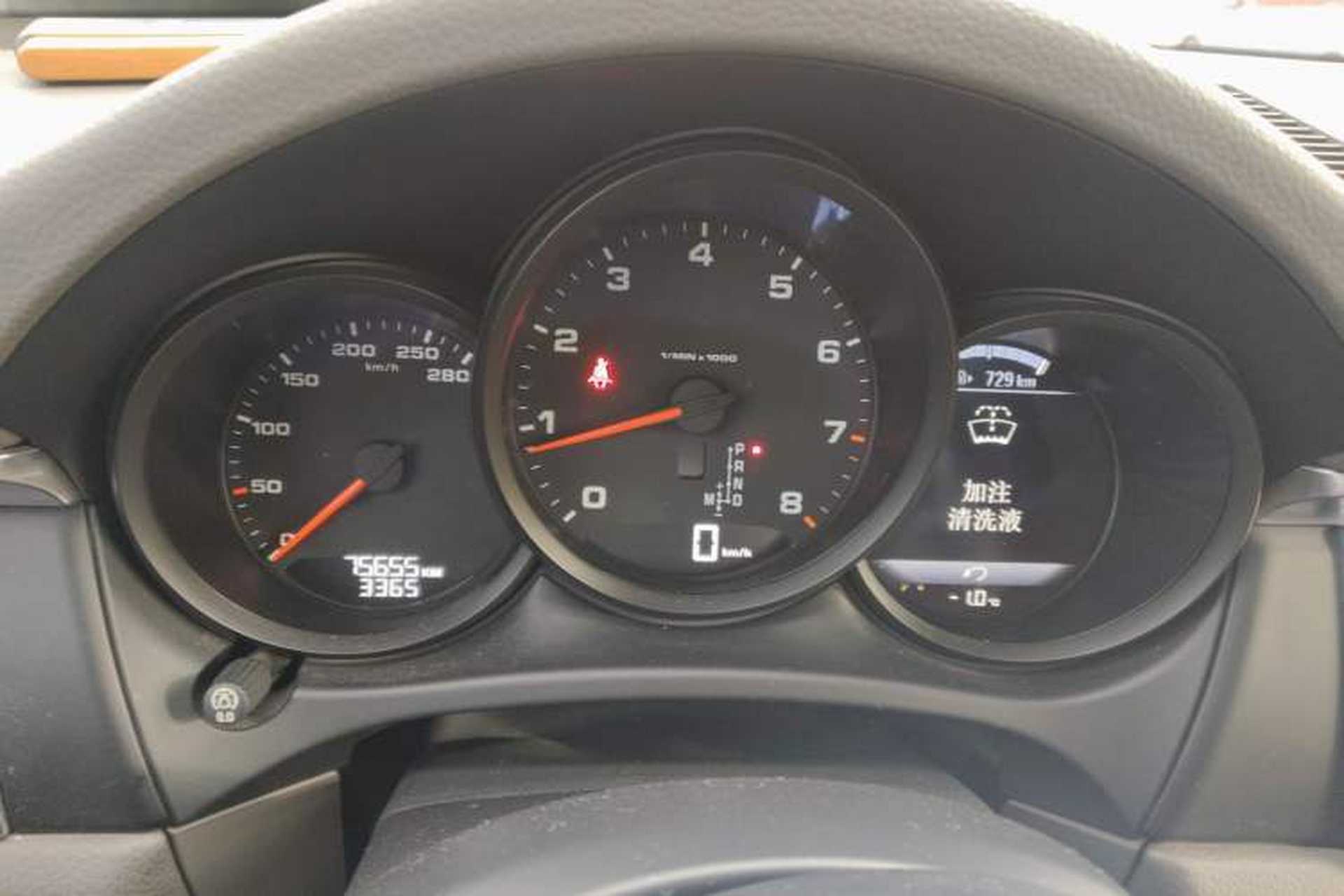 Used Porsche Macan 2016 Macan 2.0T Instrument Cluster