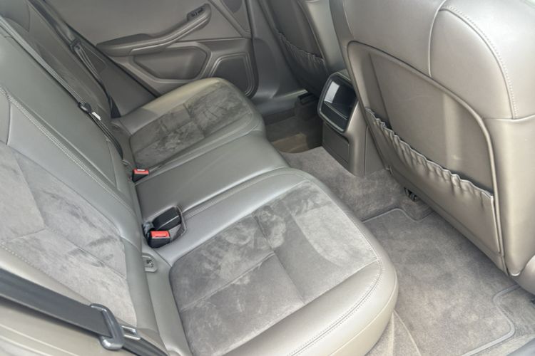 Used Porsche Macan 2016 Macan 2.0T Interior 3